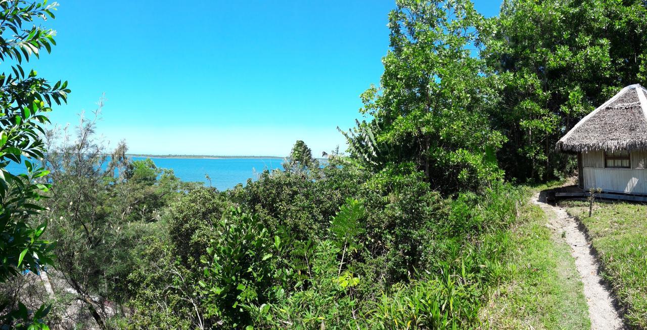 Les Acacias Bungalows Manambolo Dış mekan fotoğraf